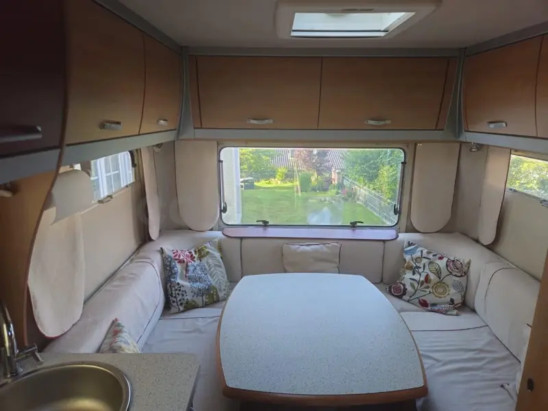 Autocaravana Eura Mobil sobre Fiat — foto 9