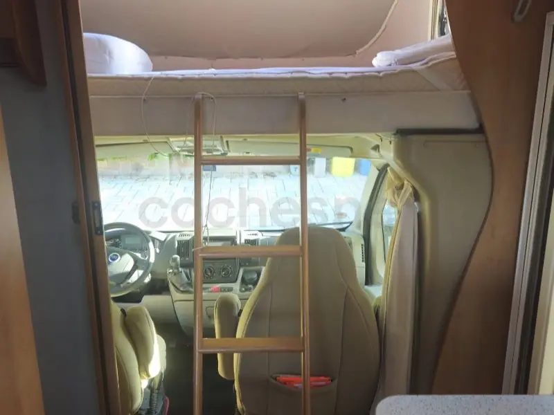 Autocaravana Eura Mobil sobre Fiat — foto 13