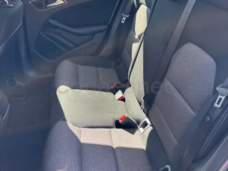 Mercedes-Benz Clase A 180 Urban — foto 13