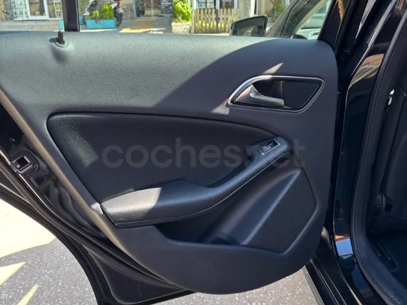 Mercedes-Benz Clase A 180 Urban — foto 15