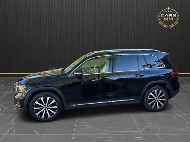 Mercedes-Benz GLB 250 4MATIC — foto 4