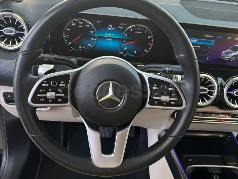 Mercedes-Benz GLB 250 4MATIC — foto 9