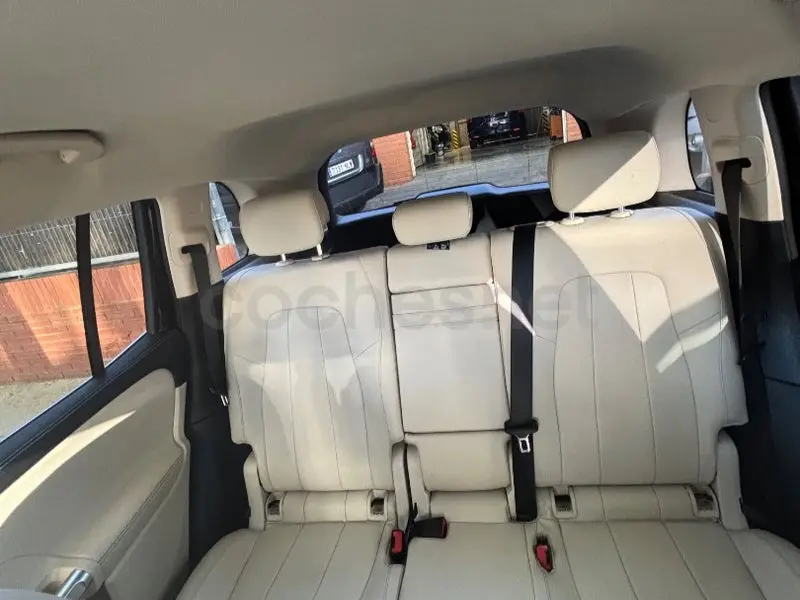 Mercedes-Benz GLB 250 4MATIC — foto 11