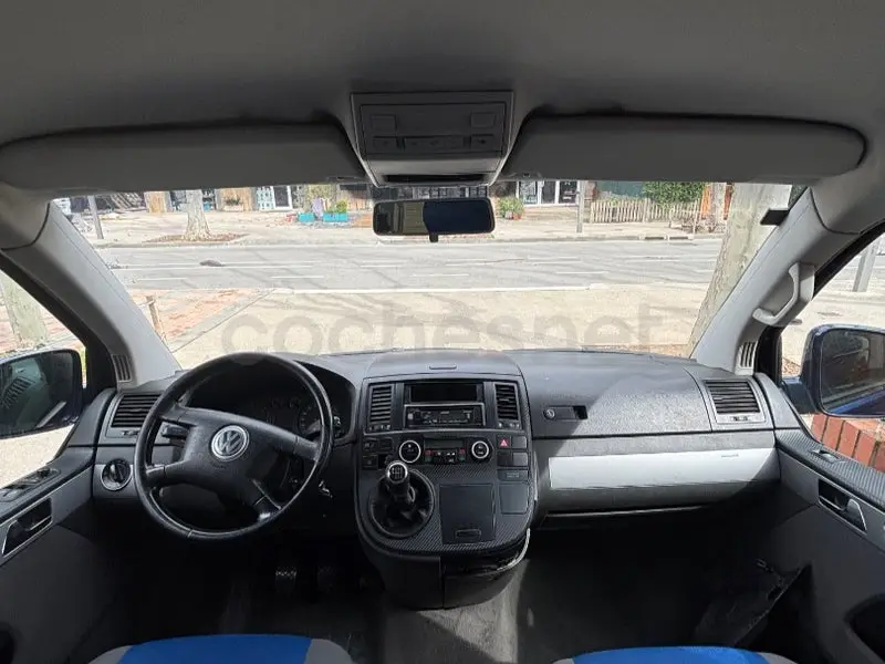 Volkswagen Multivan Comfortline T5 — foto 10