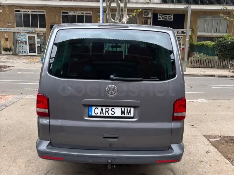 Volkswagen Multivan Highline 4Motion gris, vista frontal — foto 5