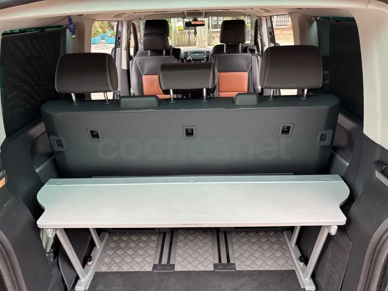 Volkswagen Multivan Highline 4Motion gris, vista frontal — foto 19