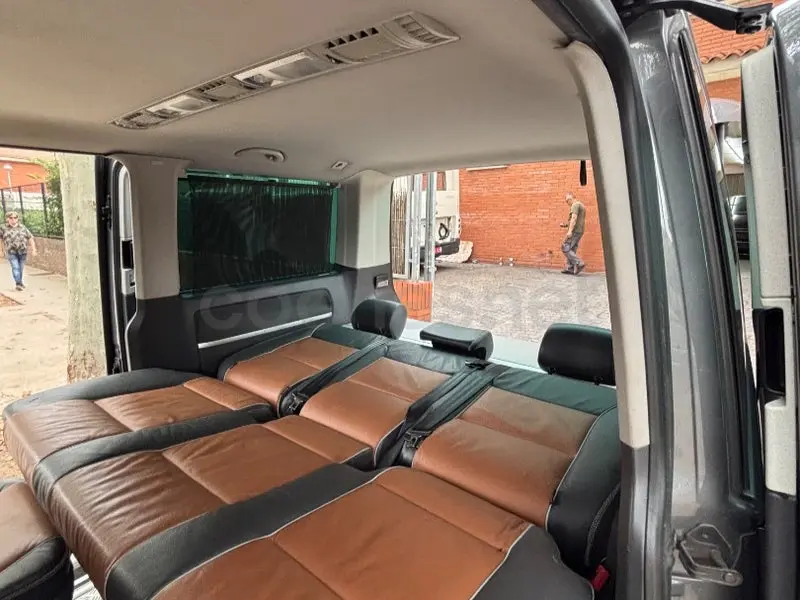 Volkswagen Multivan Highline 4Motion gris, vista frontal — foto 20