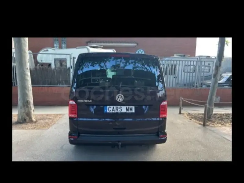 Volkswagen Multivan Premium T6 granate, vista frontal — foto 6