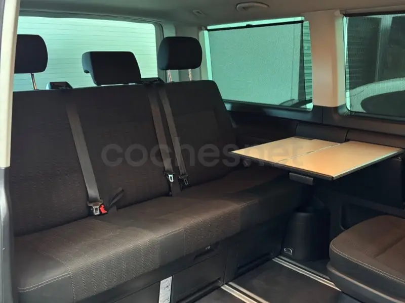 Volkswagen Multivan Premium T6 granate, vista frontal — foto 12