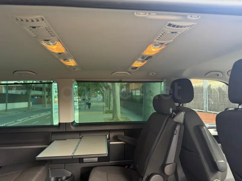 Volkswagen Multivan Premium T6 granate, vista frontal — foto 13