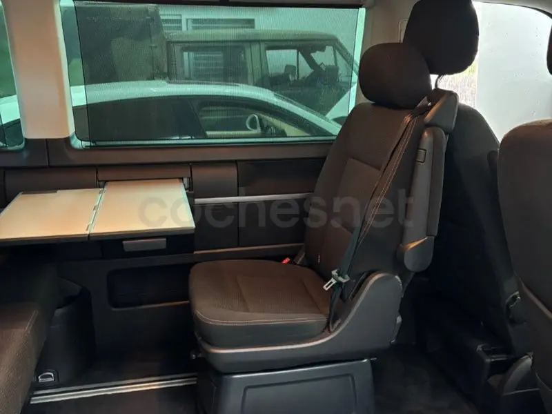 Volkswagen Multivan Premium T6 granate, vista frontal — foto 14