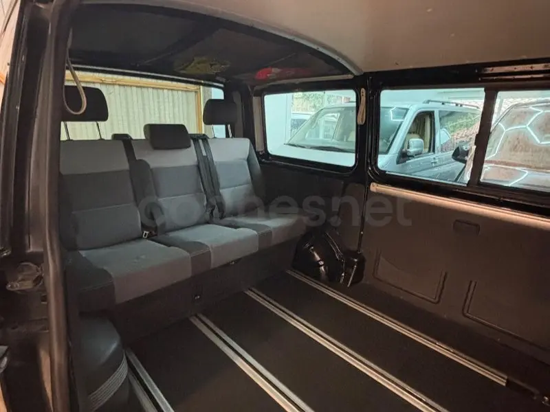 Volkswagen Multivan Startline T5 — foto 10