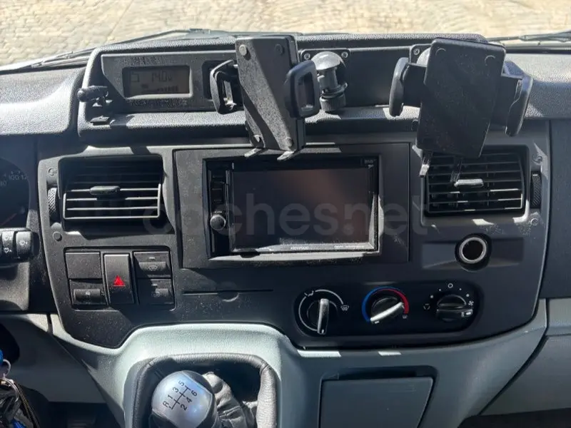 Ford Transit Nugget Westfalia con techo elevado — foto 23