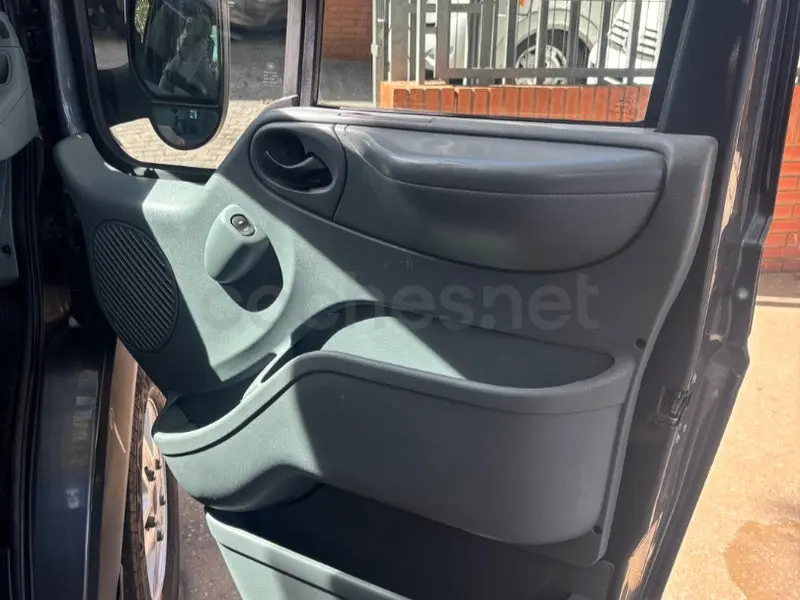 Ford Transit Nugget Westfalia con techo elevado — foto 27